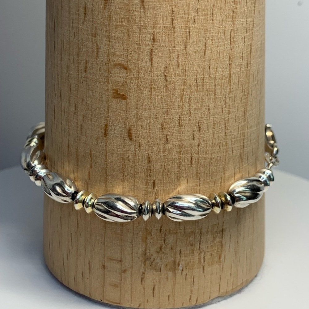 Vintage Sterling Silver Two-Tone Variegated Oval, Round & Disc Beaded Bracelet